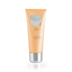 Handcreme mit Seidenproteinen